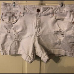 Women’s Time and True Distressed Shorts Sz 12